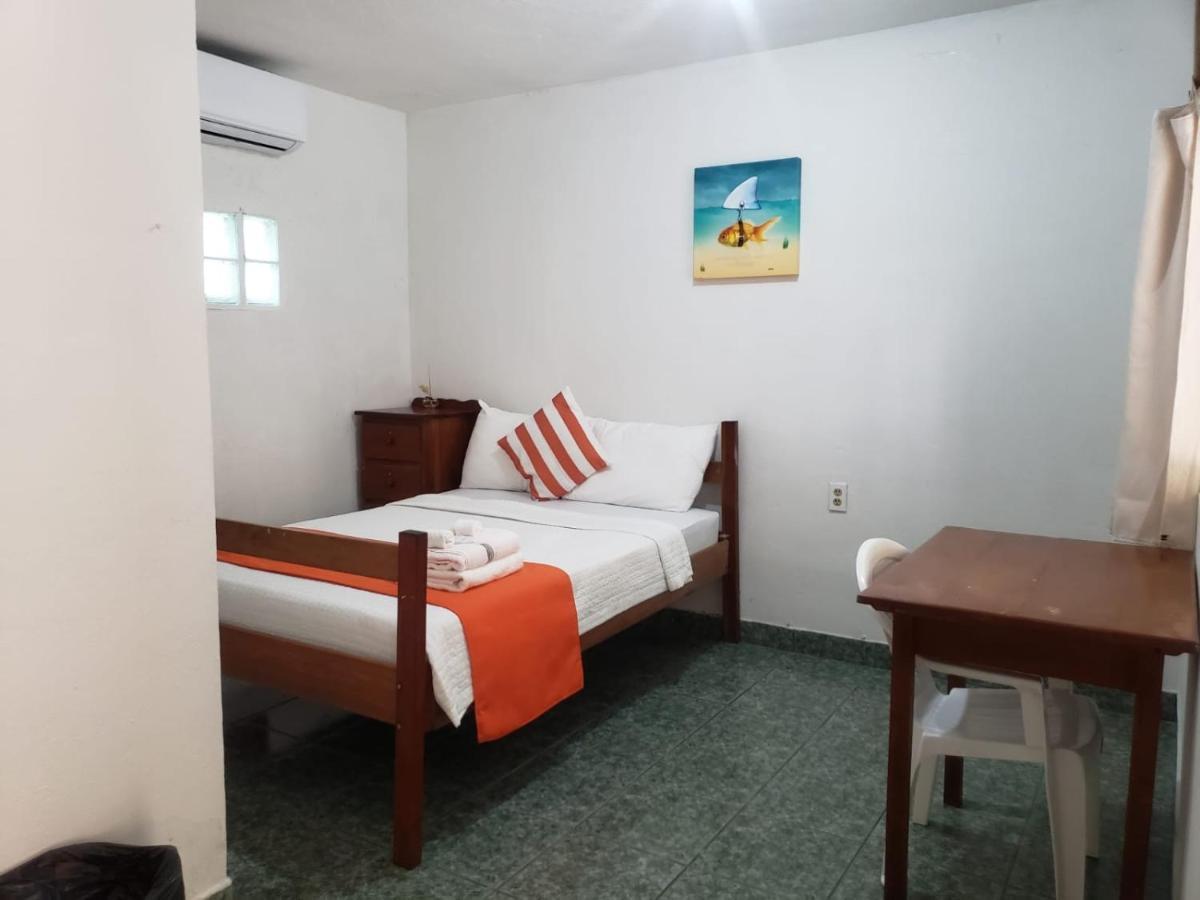 Beach Club Budget Rooms At Popeyes 키코커 외부 사진