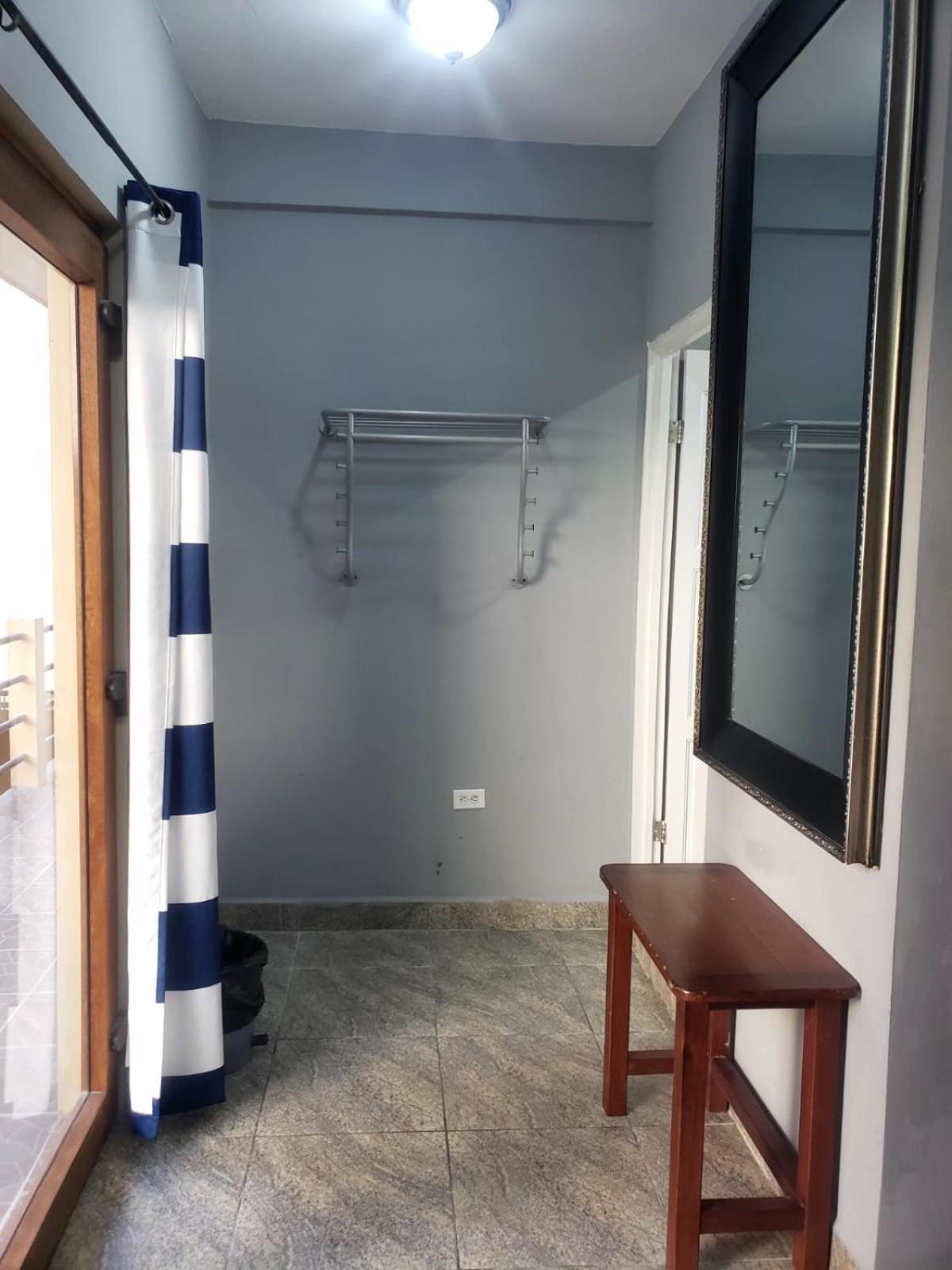 Beach Club Budget Rooms At Popeyes 키코커 외부 사진